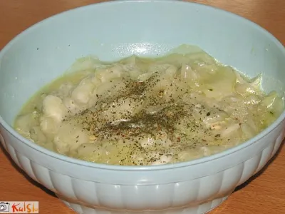 Kumarična solata z jogurtom