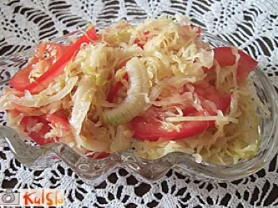 Solata iz kislega zelja