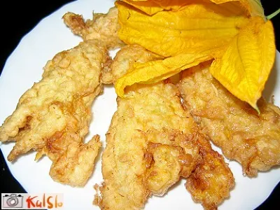 Hrustljavi bučni cvetovi