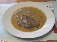 Fotografija recepta: Goveji zrezki z jurčki