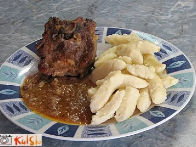 Jagnjetina s čebulo