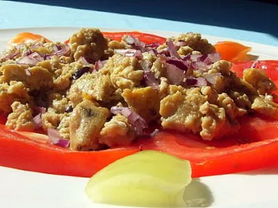 Ponarejeni možgani z jajci