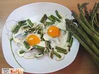 Fotografija recepta: Šparglji z jajcem