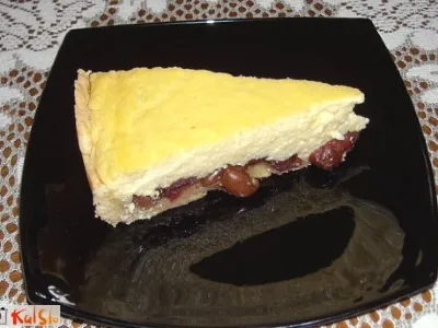 Krhek češnjev kolač