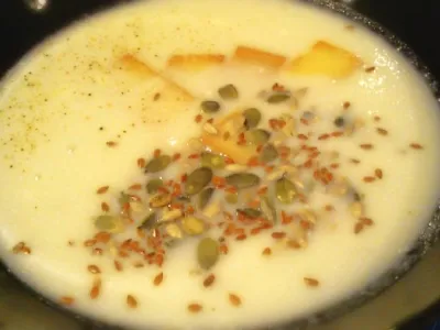 Cvetačna juha s sirom