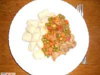 Fotografija recepta: Svaljki in cmoki iz moke in mleka