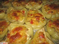 Fotografija recepta: Paprike z zelenjavnim nadevom