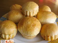 Fotografija recepta: Polnjeni muffin - kruhki