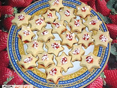 Zvezdice z domačo smetano