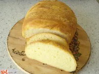Fotografija recepta: Pol koruzni kruh