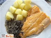 Fotografija recepta: File soške postrvi s črnimi trobentami