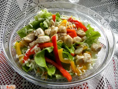 Mešana solata s piščancem