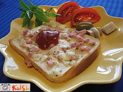 Topli sendviči s ketchupom