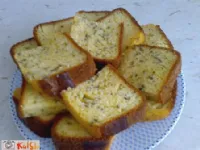 Fotografija recepta: Jogurtovo pecivo s pehtranom