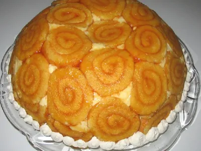 Pomarančna šarlota