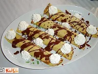 Fotografija recepta: Palačinke z orehi in smetano