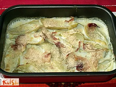 Koromač z bešamelom