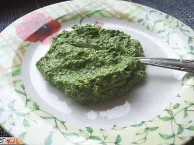 Pesto z rukolo