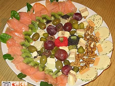 Losos s siri in orehi