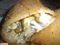 Fotografija recepta: Panirane palačinke s piščancem