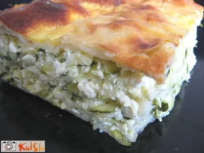 Pita z bučkami in sirom