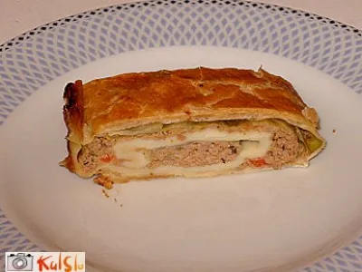 Zelenjavno - mesni zavitek