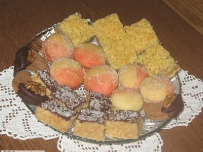 Drobne kocke (brez pečenja)