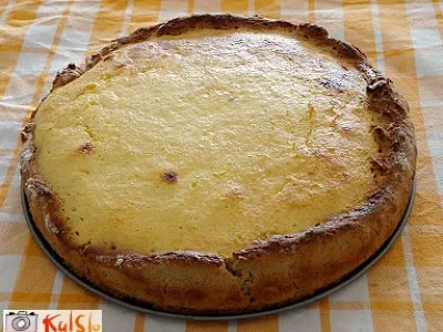 Ajdova gibanica s skuto