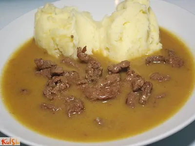 Jetrca v smetanovi omaki