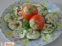 Fotografija recepta: Presni nadevani paradižniki