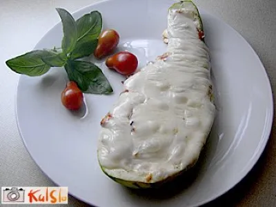 Vrtne bučke s tuninim nadevom