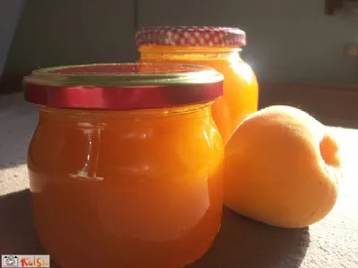 Babičina marelična marmelada