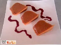 Fotografija recepta: Bučna strjenka s portskim vinom in borovničevim sirupom