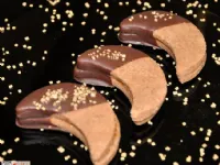 Fotografija recepta: Čokoladno - orehove lunice