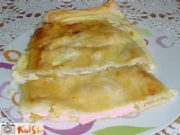 Fotografija recepta: Skutne rezine iz listnatega testa