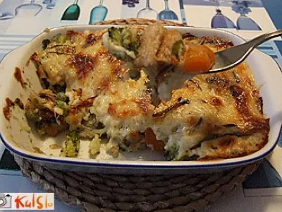 Zloženka s kruhom in zelenjavo