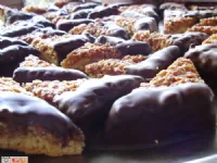 Fotografija recepta: Lešnikovi trikotniki