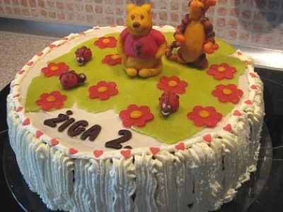 Malinova torta za otrokov rojstni dan