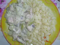 Fotografija recepta: Bučke in šampinjoni s perutnino