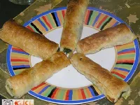 Fotografija recepta: Pomladni zvitki z beluši in špinačo