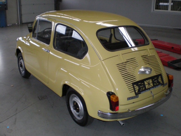 pb020015_595 pb020015_595