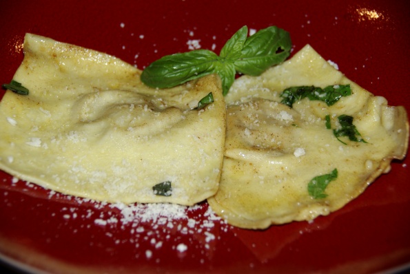 homemade_ravioli_595